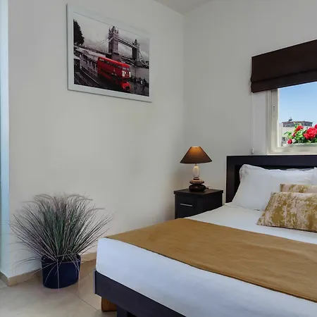 Gordon Inn Tel Aviv photo